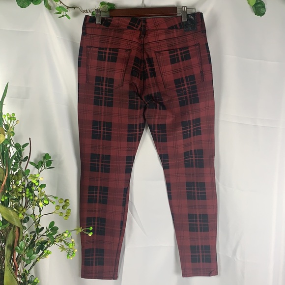 ❌TRADED❌ Dylan George Plaid Stretchy Skinny Pants - Picture 16 of 16